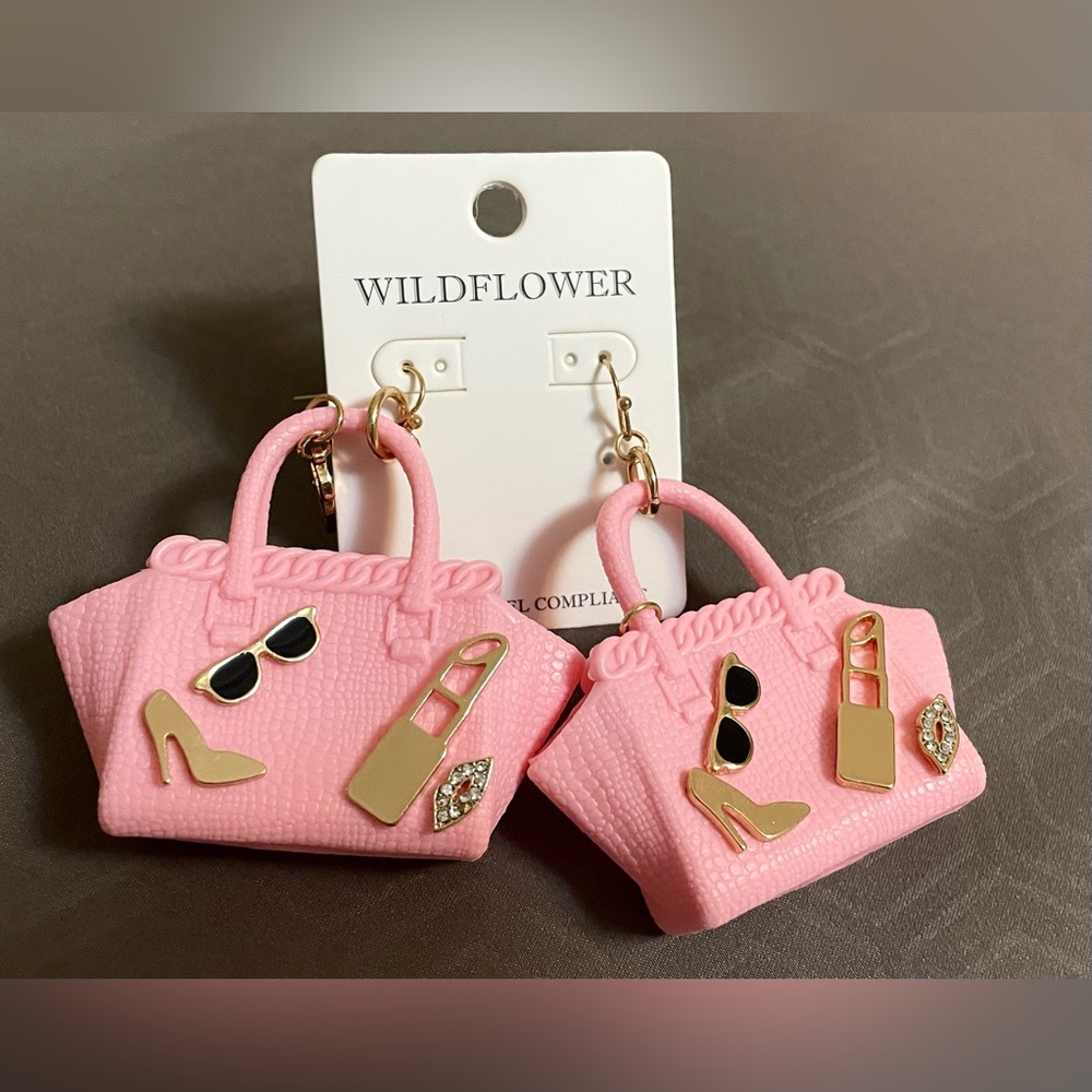 NWT! Pink Purse Barbie Earrings